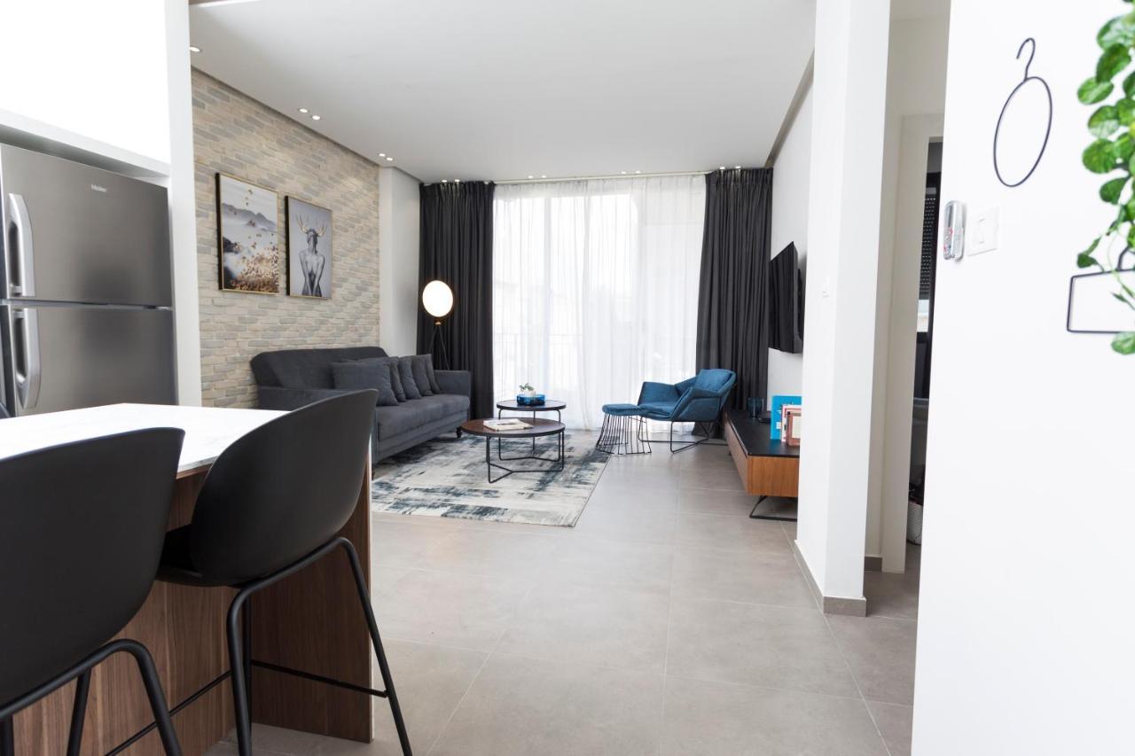 Emilia Tlv Aparthotel Tel Aviv Exterior photo