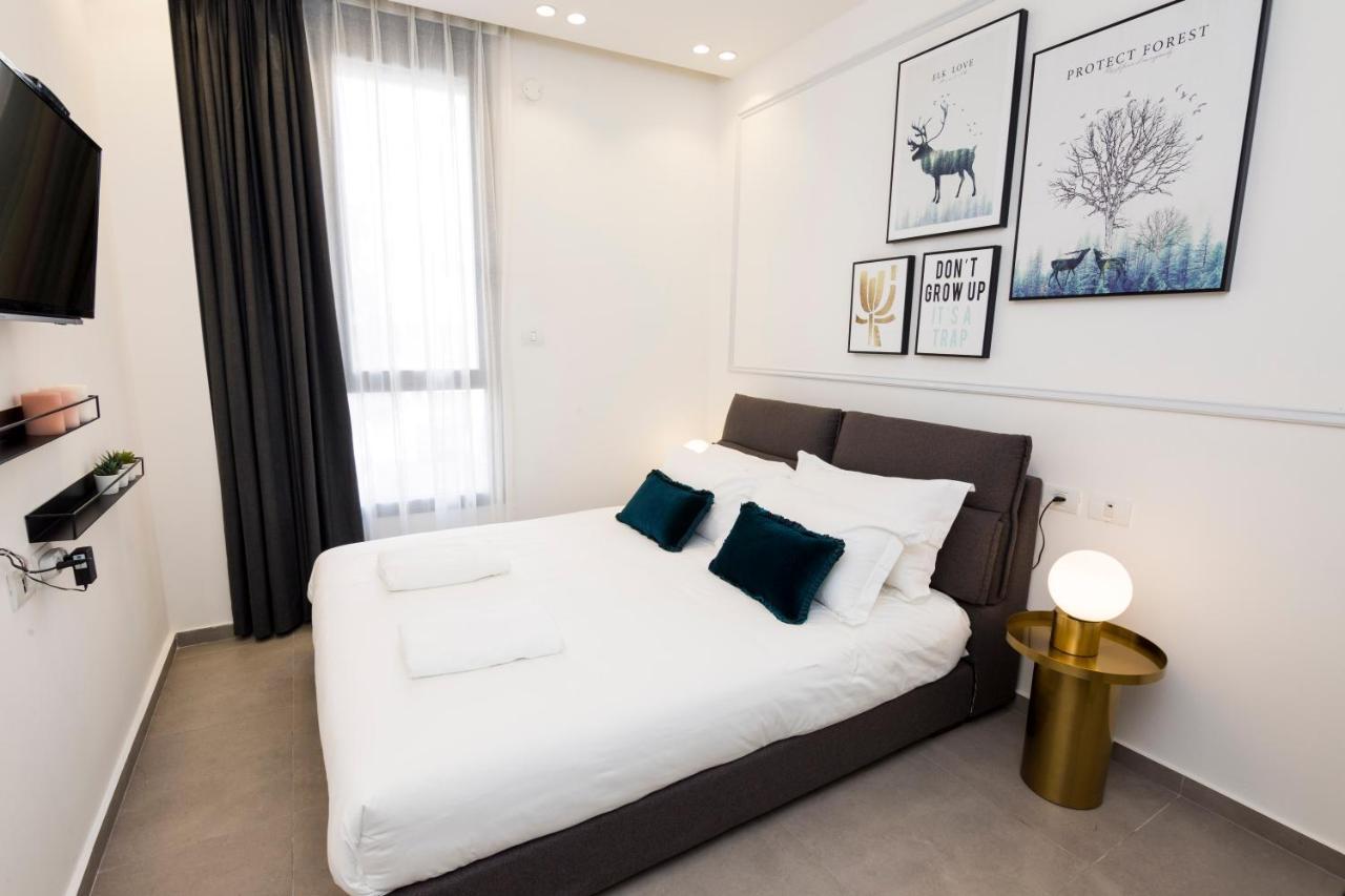 Emilia Tlv Aparthotel Tel Aviv Exterior photo